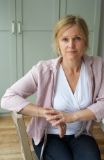 Lucy Atkins, photographed by Charlie Hopkinson © 2013.