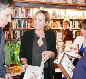 night visitor launch signing